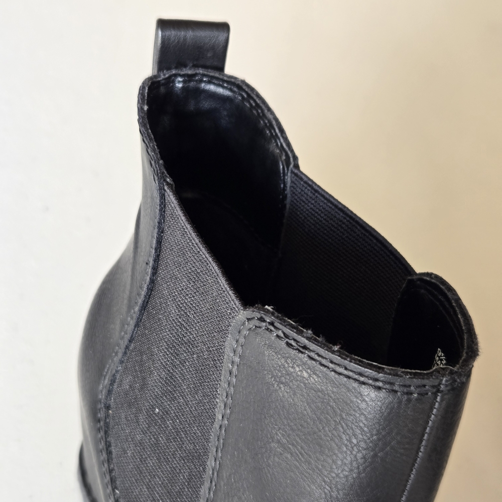 Universal Thread Black Wedge Ankle Boots - Picture 7 of 14